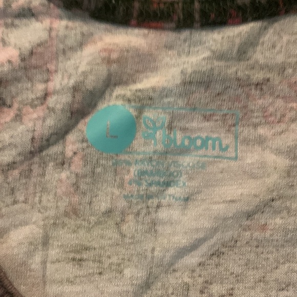 Bloom Tank - Picture 6 of 11